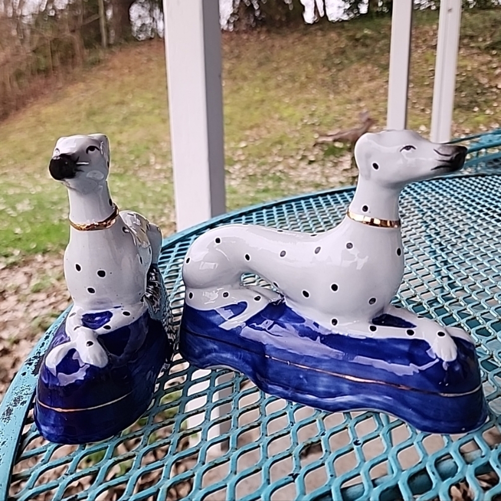 Dog Statue Pair Dalmatian Figurine Staffordshire Fitz Floyd Style Vintage Decor